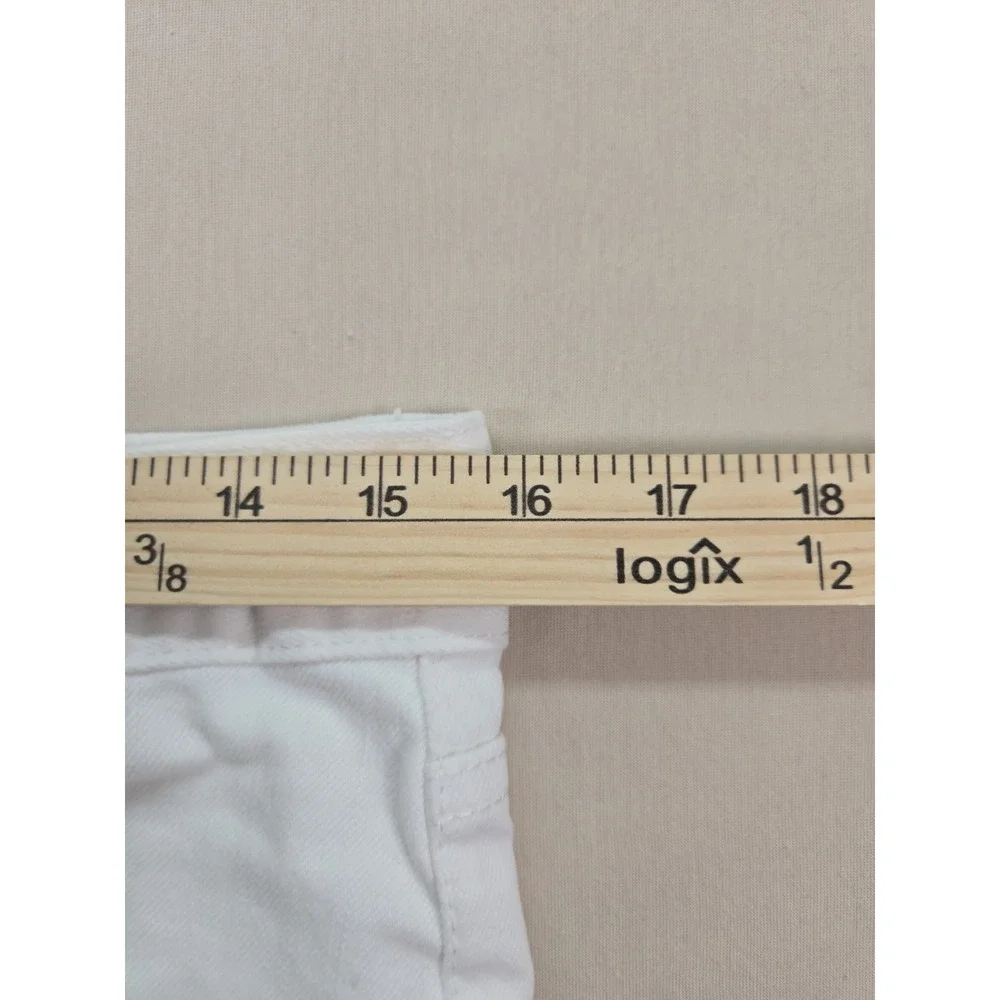 Men's White Jeans NEW Fashion Nova Premium Denim Tag measured Size 32x32